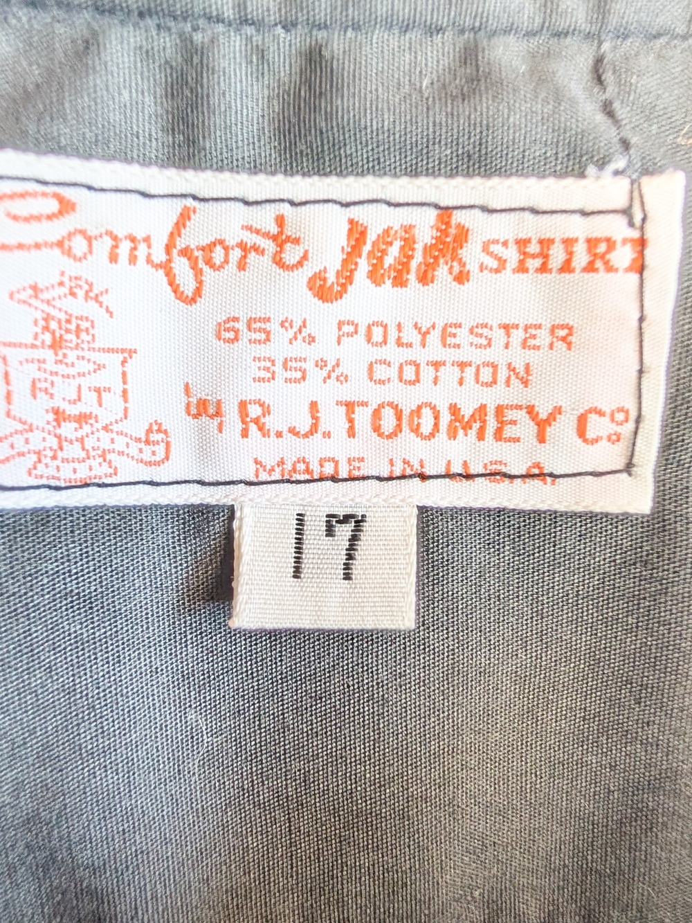 VTG R.J. Toomey Co. Size 17" Black Short Sleeve Button Up Priest USA With Tab - Picture 2 of 11